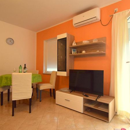 Apartments Cindric Malinska Εξωτερικό φωτογραφία