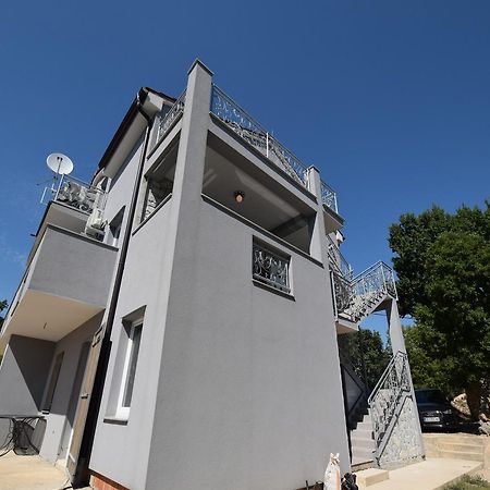 Apartments Cindric Malinska Εξωτερικό φωτογραφία