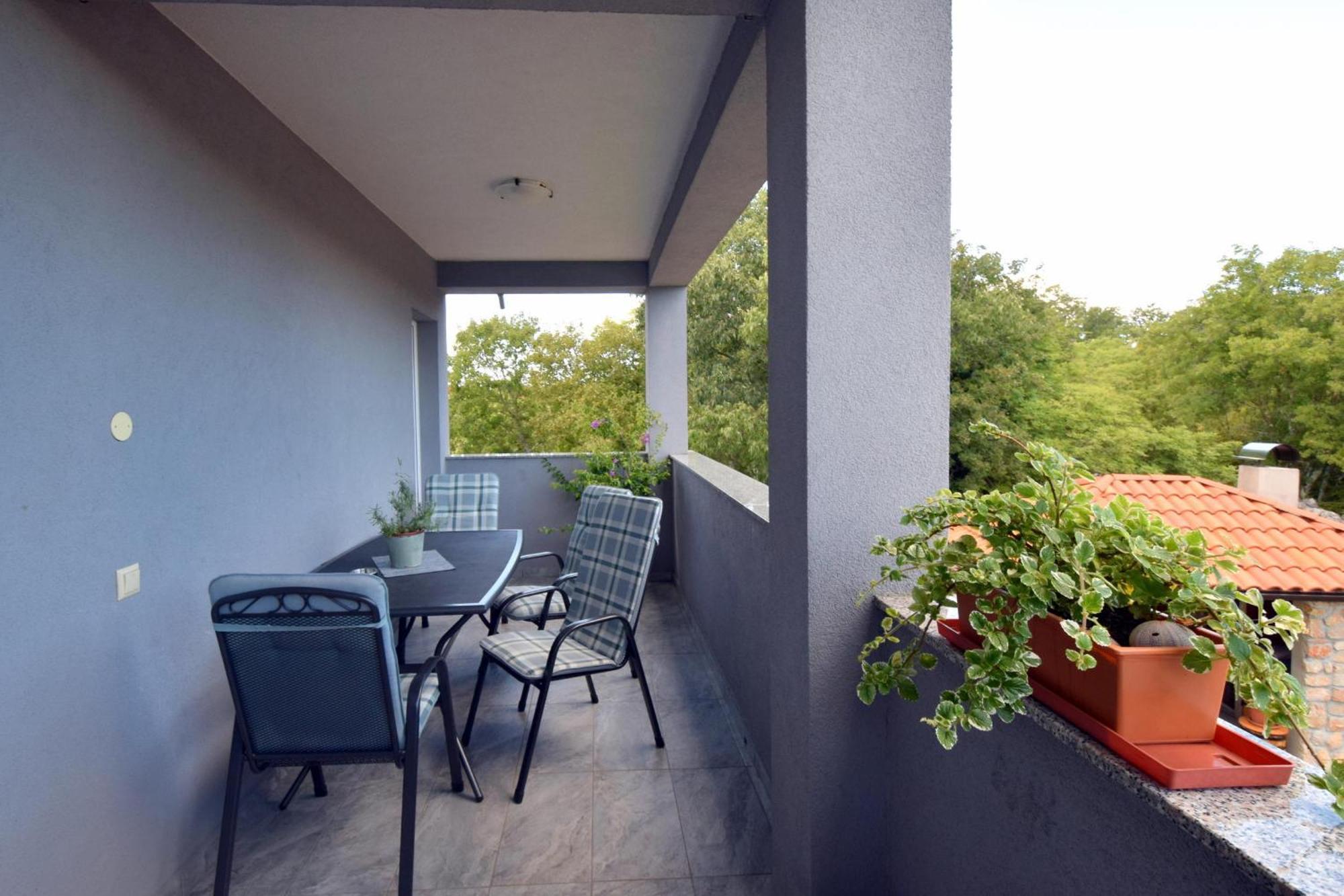 Apartments Cindric Malinska Εξωτερικό φωτογραφία